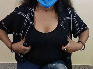 Introduction to Sexy Simran - she is here to treat you all ... 